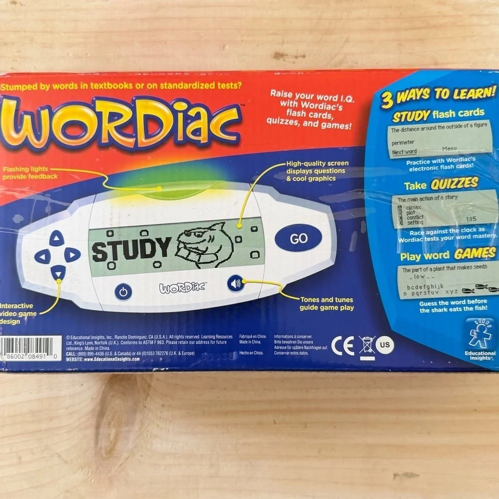 Educational Insights Wordiac English Language Vocabulary Handheld Game Open Box